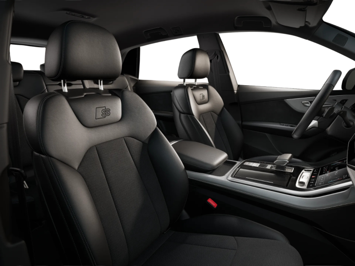 Audi Q8 S line 3.0 TDi Quattro 210 kW Nafta 4x4 Automatická převodovka na operativní leasing