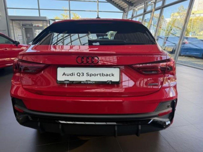 Audi Q3 Spb Sline 40 TDI quattro Stronic na operativní leasing