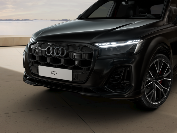 Audi SQ7 SUV TFSI (4.0 TFSI, 373 kW) na operativní leasing