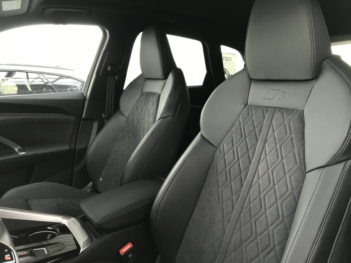 Audi Q5 Quattro ST7 2,0TDI / 150kW na operativní leasing