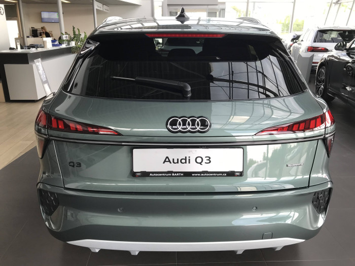 Audi Q3 quattro ST7 2,0TFSI / 150kW na operativní leasing