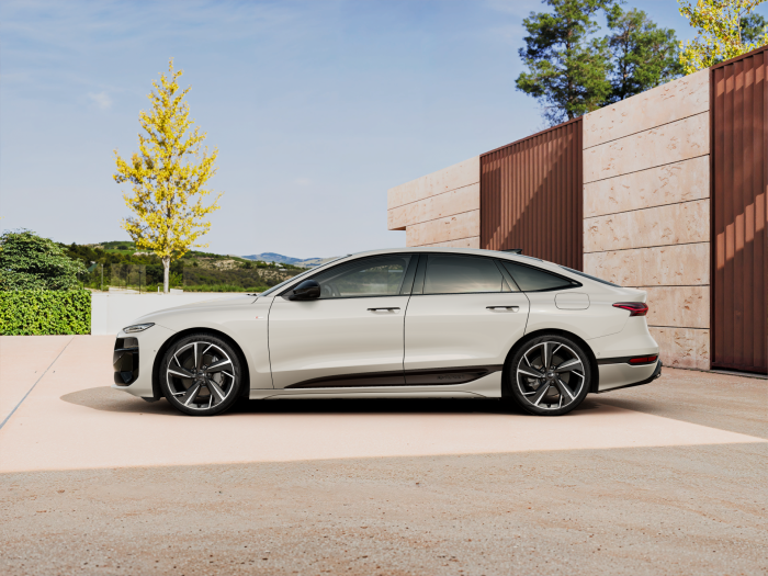 Audi A6 Sportback e-tron quattro na operativní leasing