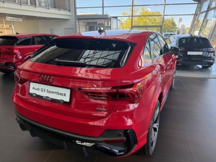 Audi Q3 Spb Sline 40 TDI quattro Stronic na operativní leasing