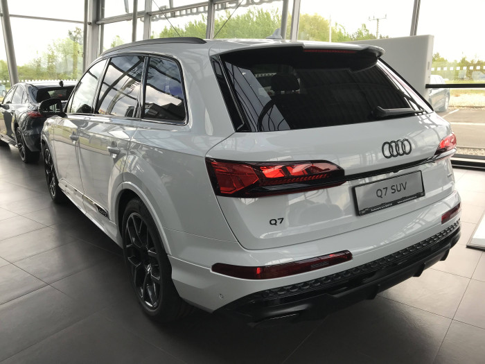 Audi Q7 SUV 50 Sline Quattro 8TT 3,0TDI / 210kW na operativní leasing