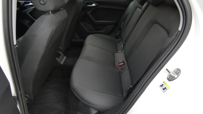 Audi A1 Sportback 30 TFSI Advanced S t na operativní leasing