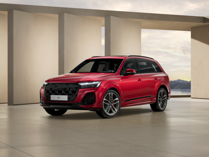 Audi Q7 SUV S line TDI 210kW quattro na operativní leasing