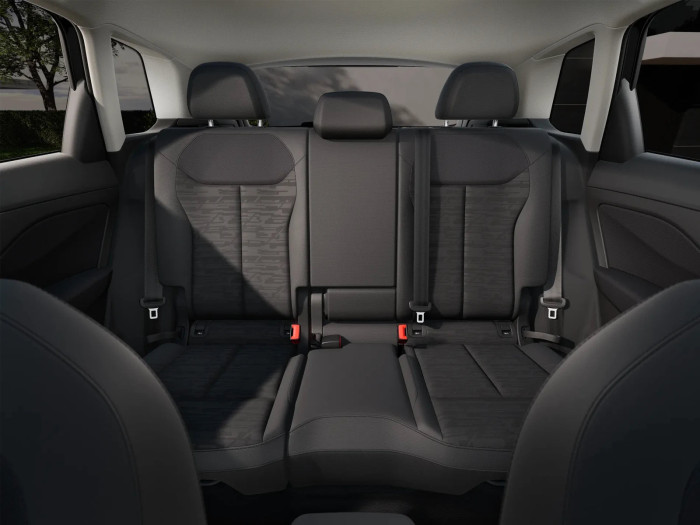 Audi Q3 Sportback  1.5 TFSI 110 kW Benzín Automatická převodovka na operativní leasing