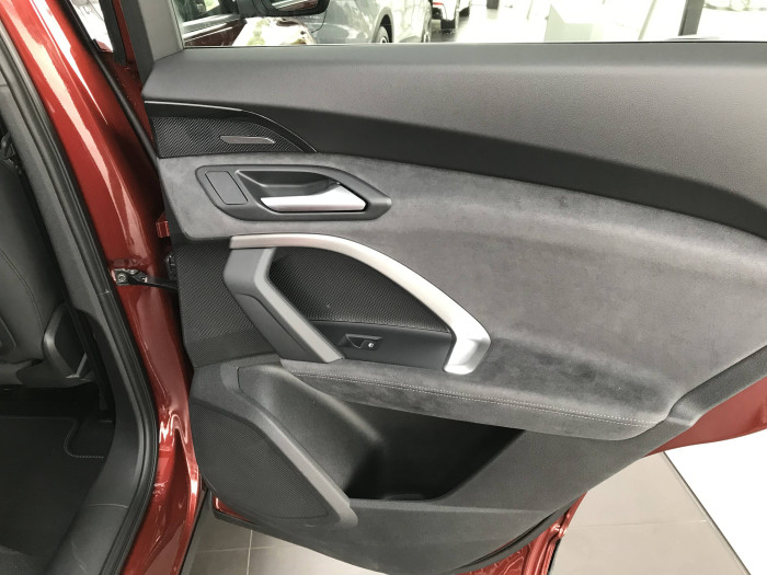 Audi Q5 Quattro ST7 2,0TDI / 150kW na operativní leasing