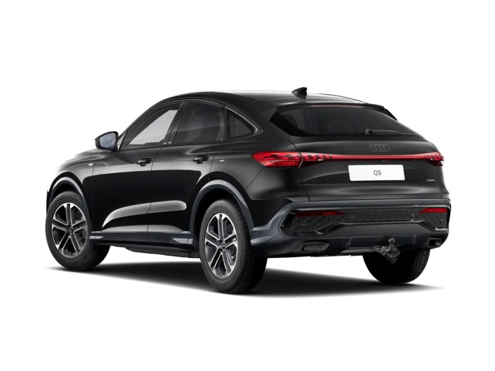 Audi Q5 Sportback S line 2.0 TFSI 150 kW Benzín 4x4 Automatická převodovka na operativní leasing