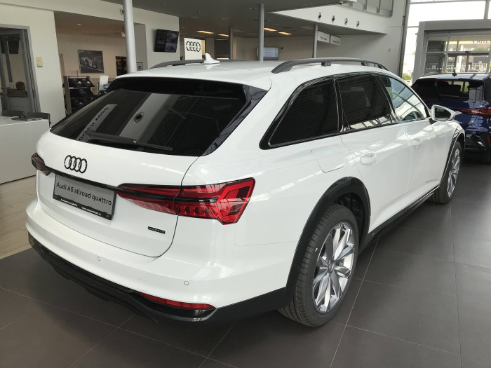 Audi A6 allroad quattro 45 ST7 3,0TDI / 180kW na operativní leasing