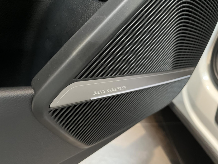 Audi Q5 Spb Sline 40 TDI quattro Stronic na operativní leasing