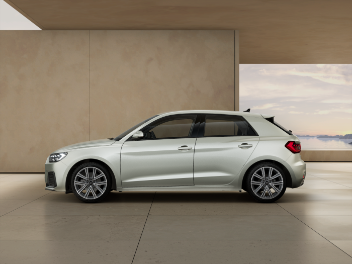 Audi Q3 Sportback S line 40 TDI 142 kW quattro na operativní leasing