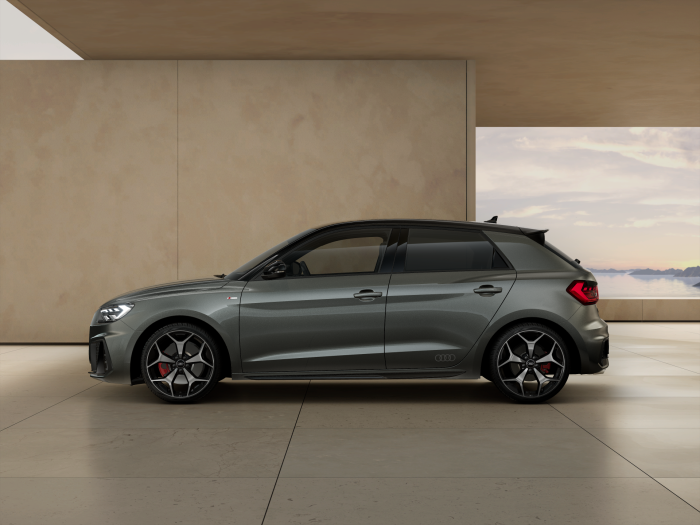 Audi Q3 Sportback S line 40 TDI 142 kW quattro na operativní leasing