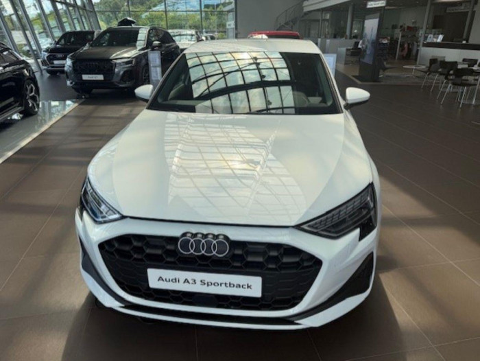 Audi A3 Spb 35 TFSI Stronic na operativní leasing