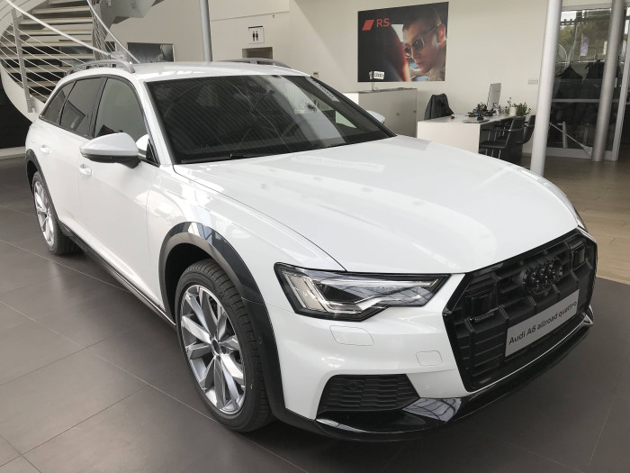 Audi A6 allroad quattro 45 ST7 3,0TDI / 180kW na operativní leasing