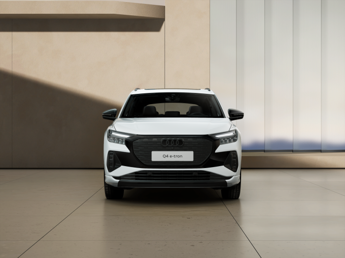 Audi Q4 55 e-tron 250 kW quattro na operativní leasing
