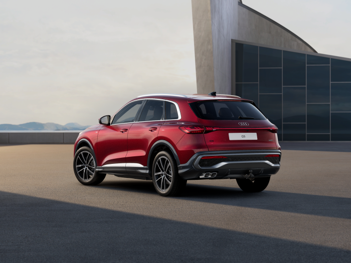 Audi Q3 Sportback S line 40 TDI 142 kW quattro na operativní leasing