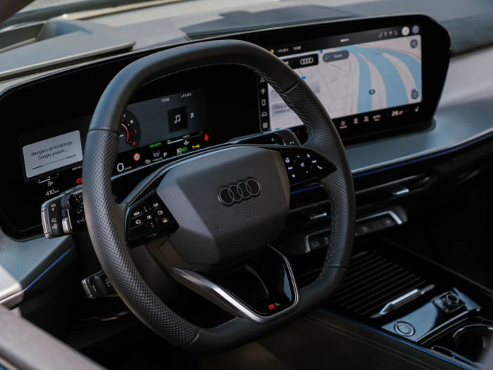 Audi Q3  1.5 TFSI 110 kW Benzín Automatická převodovka na operativní leasing