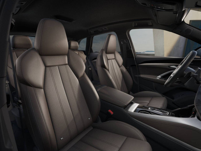 Audi Q5 Quattro ST7 2,0TDI / 150kW na operativní leasing
