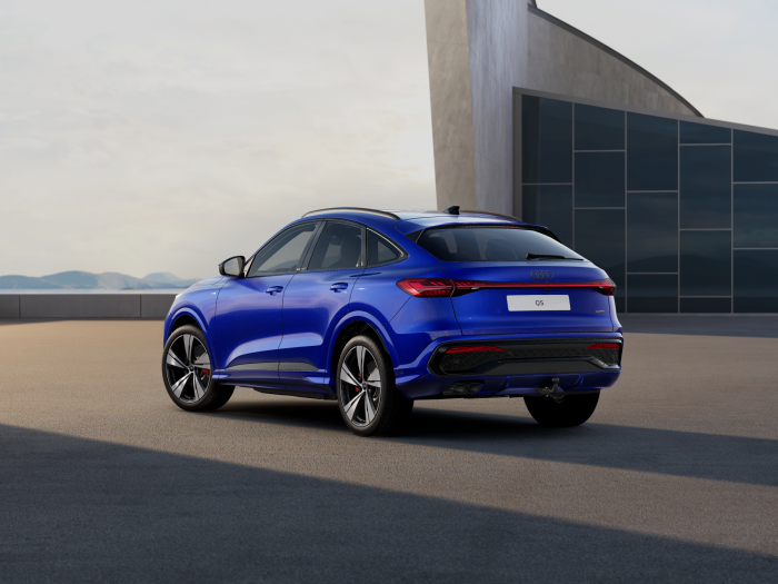 Audi Q3 Sportback S line 40 TDI 142 kW quattro na operativní leasing