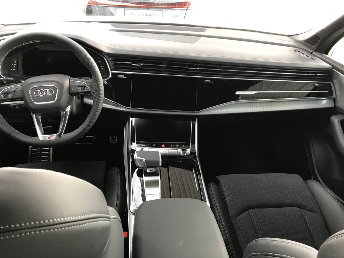 Audi Q7 SUV 50 Sline Quattro 8TT 3,0TDI / 210kW na operativní leasing