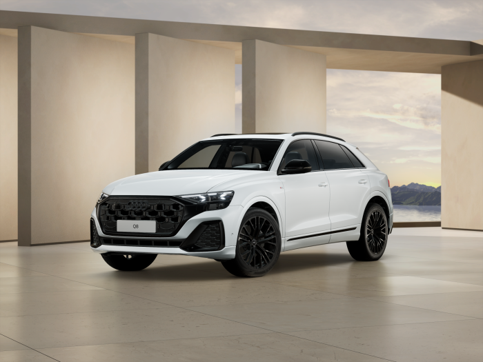 Audi Q8 SUV TFSI e 360kW quattro na operativní leasing