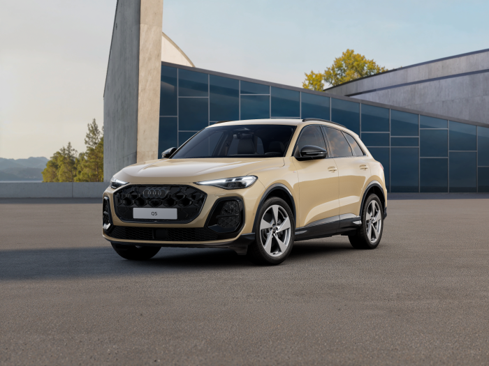 Audi Q5 TDI 150kW quattro STR na operativní leasing
