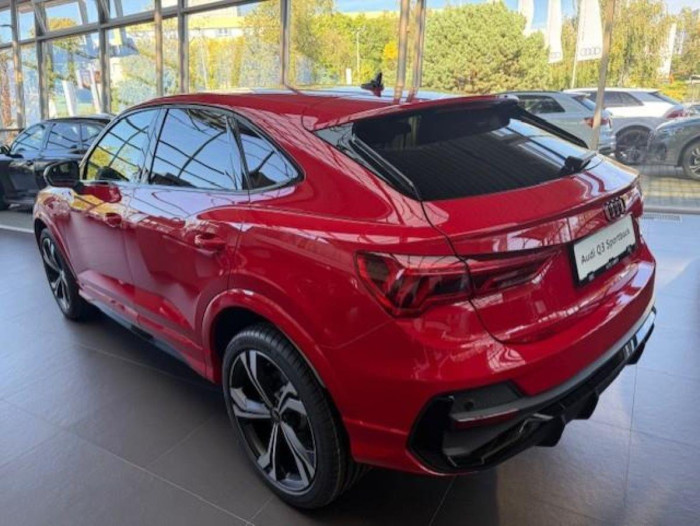 Audi Q3 Spb Sline 40 TDI quattro Stronic na operativní leasing
