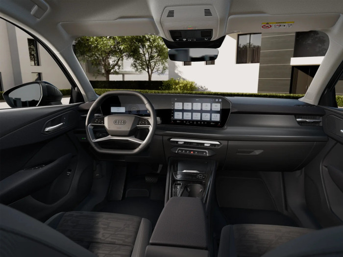 Audi Q3 Sportback  1.5 TFSI 110 kW Benzín Automatická převodovka na operativní leasing