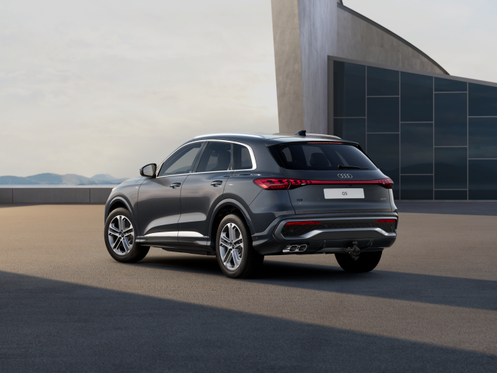 Audi Q3 Sportback S line 40 TDI 142 kW quattro na operativní leasing