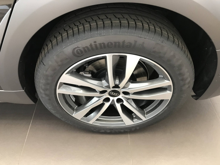 Audi A6 allroad quattro 45 ST7 3,0TDI / 180kW na operativní leasing