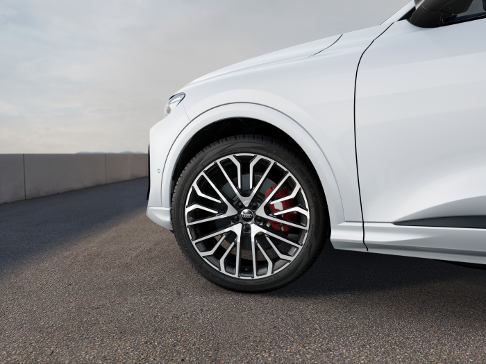 Audi SQ5 Sportback TFSI quattro 270 kW na operativní leasing