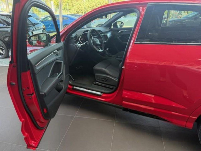 Audi Q3 Spb Sline 40 TDI quattro Stronic na operativní leasing