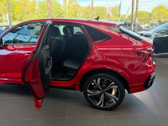 Audi Q3 Spb Sline 40 TDI quattro Stronic na operativní leasing