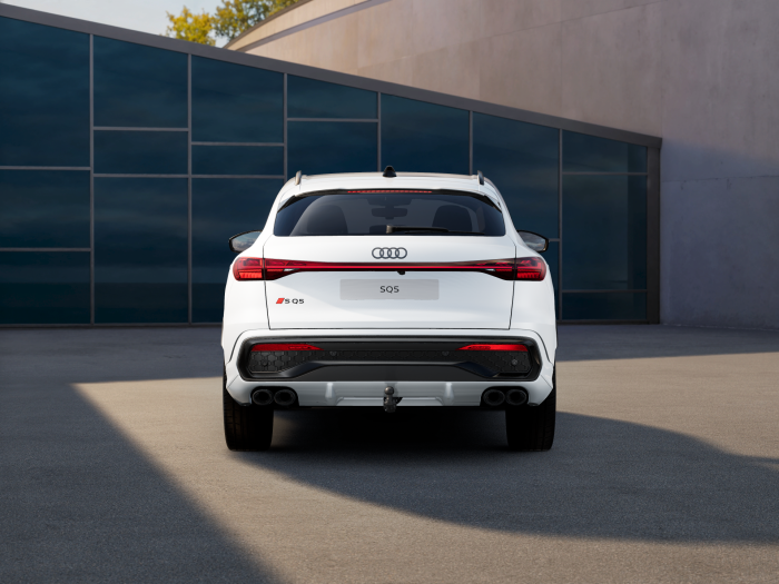 Audi SQ5 Sportback TFSI quattro 270 kW na operativní leasing