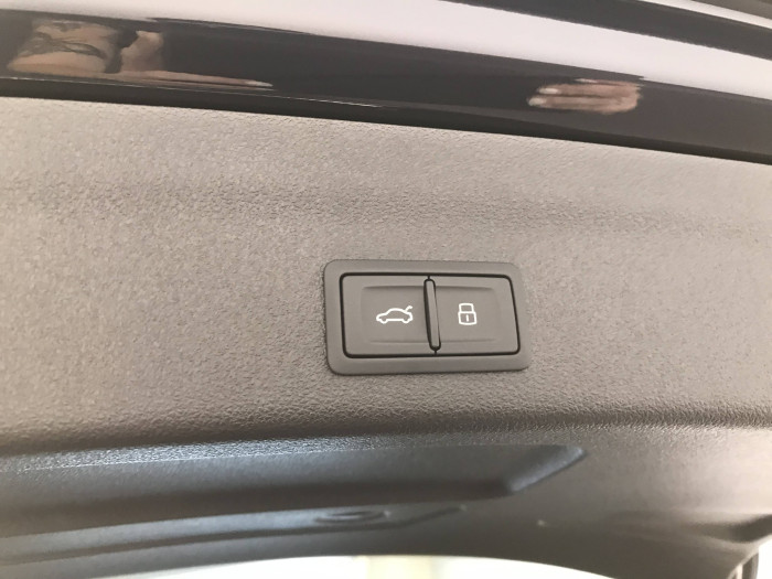 Audi A6 allroad quattro 45 ST7 3,0TDI / 180kW na operativní leasing