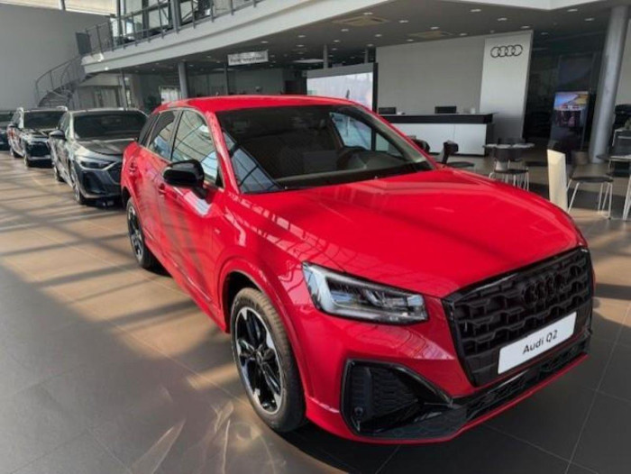 Audi Q2 Sline 35 TFSI Stronic na operativní leasing