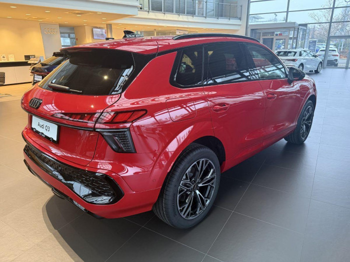 Audi Q3 TFSI 110 kW Stronic na operativní leasing