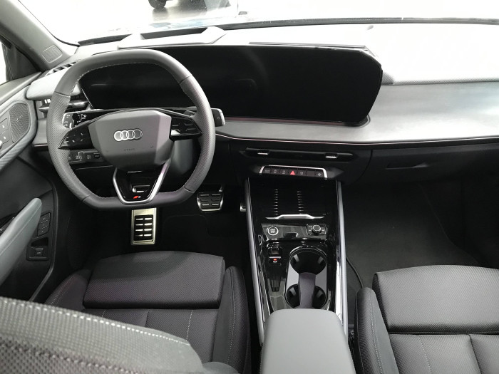 Audi Q3 quattro ST7 2,0TFSI / 150kW na operativní leasing