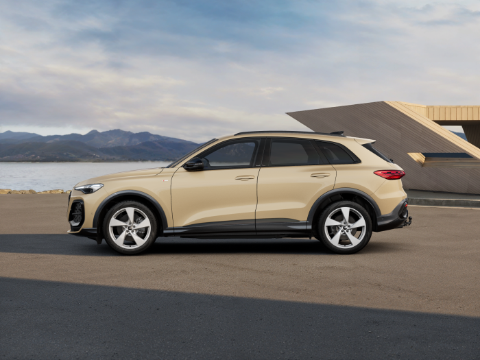 Audi Q3 Sportback S line 40 TDI 142 kW quattro na operativní leasing