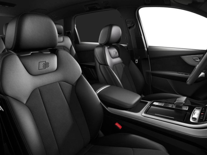 Audi SQ7 SUV TFSI 373 kW quattro 8TT na operativní leasing